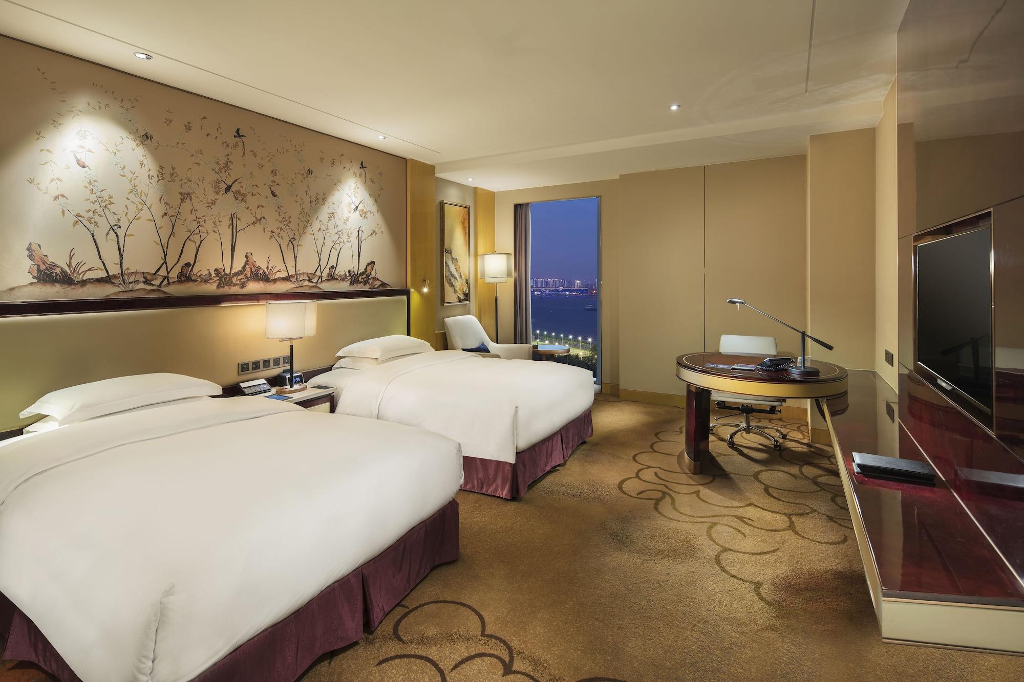 Hilton Wuhan Yangtze Riverside Luaran gambar