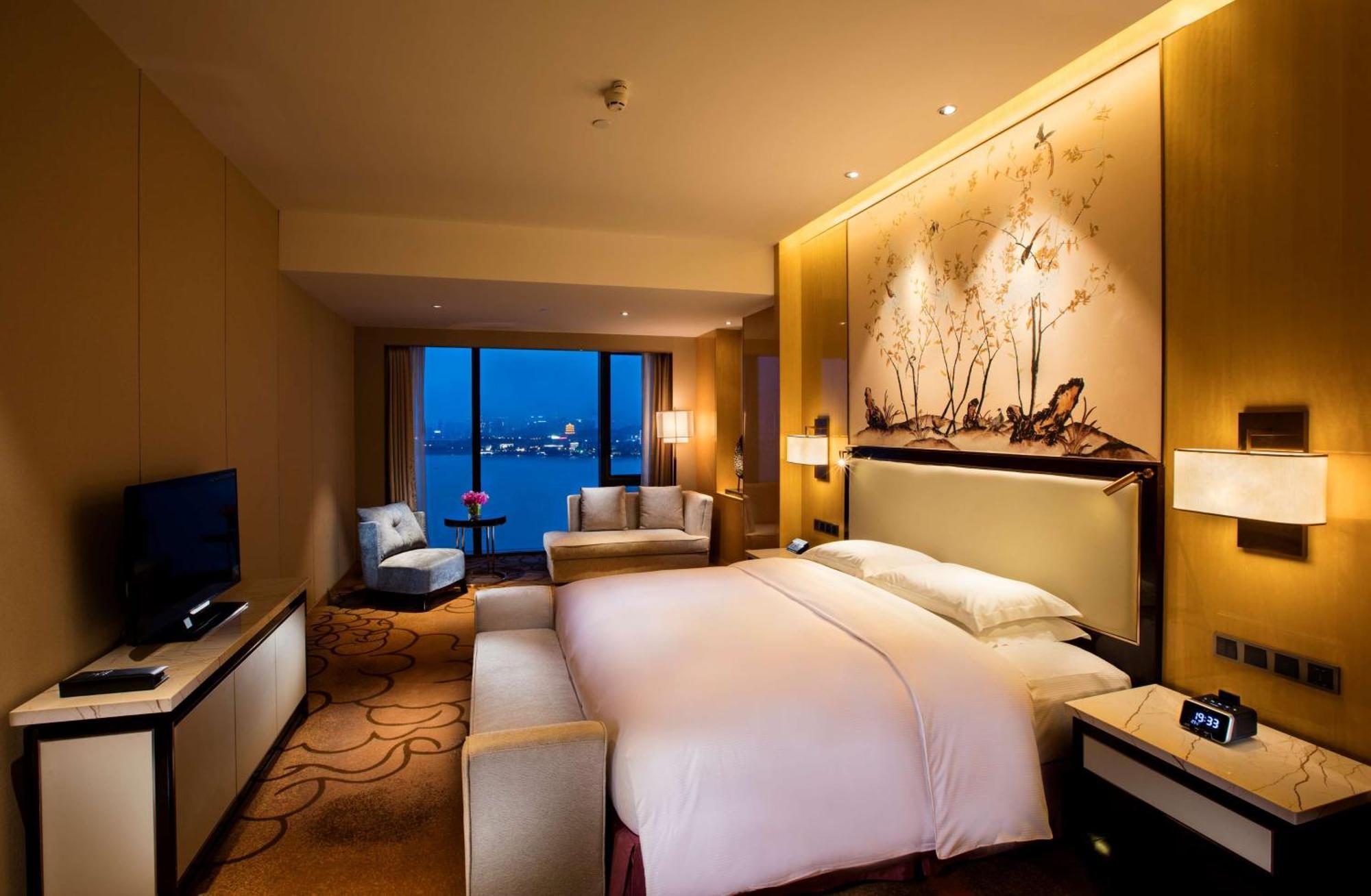 Hilton Wuhan Yangtze Riverside Luaran gambar