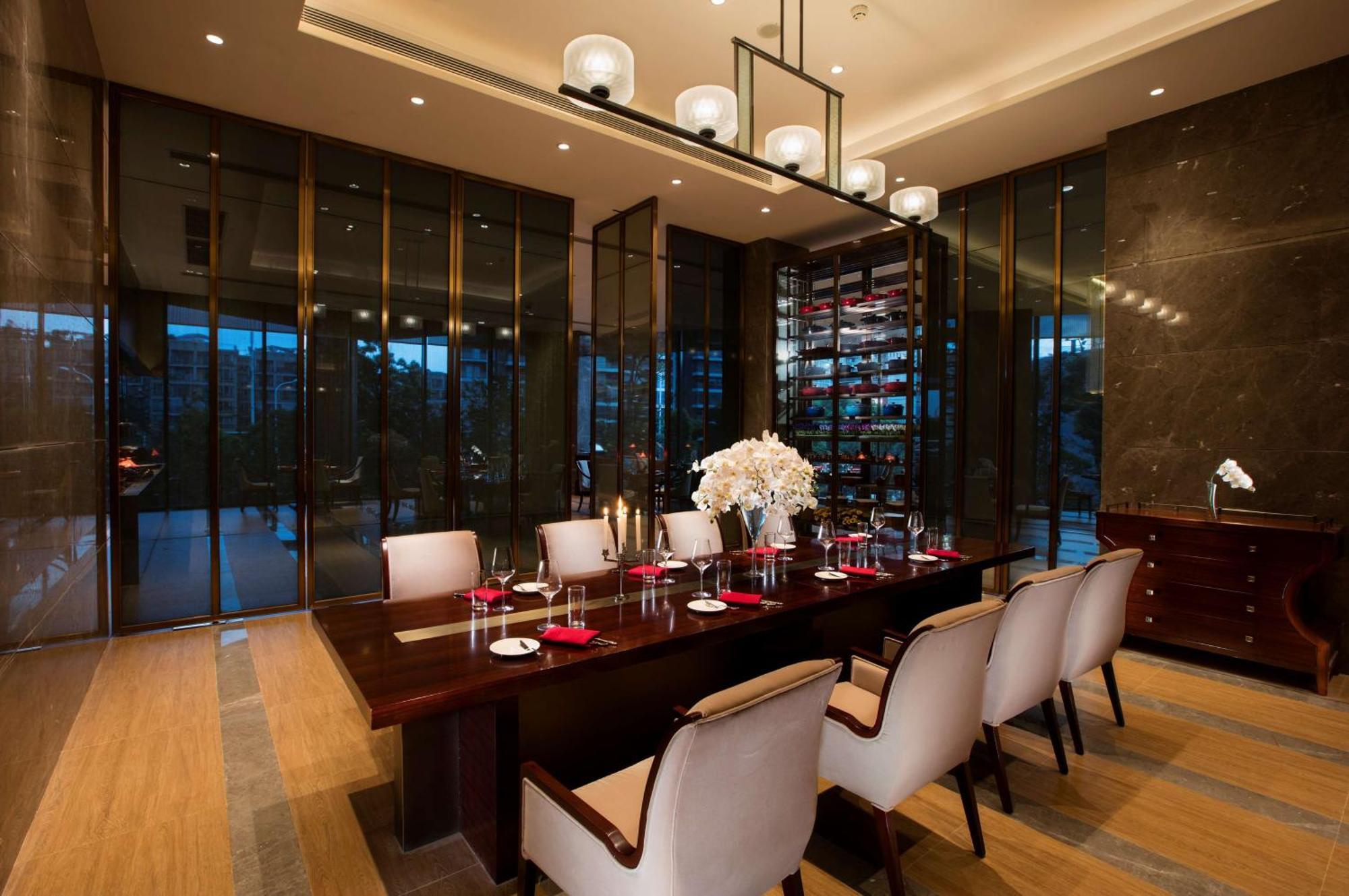 Hilton Wuhan Yangtze Riverside Luaran gambar