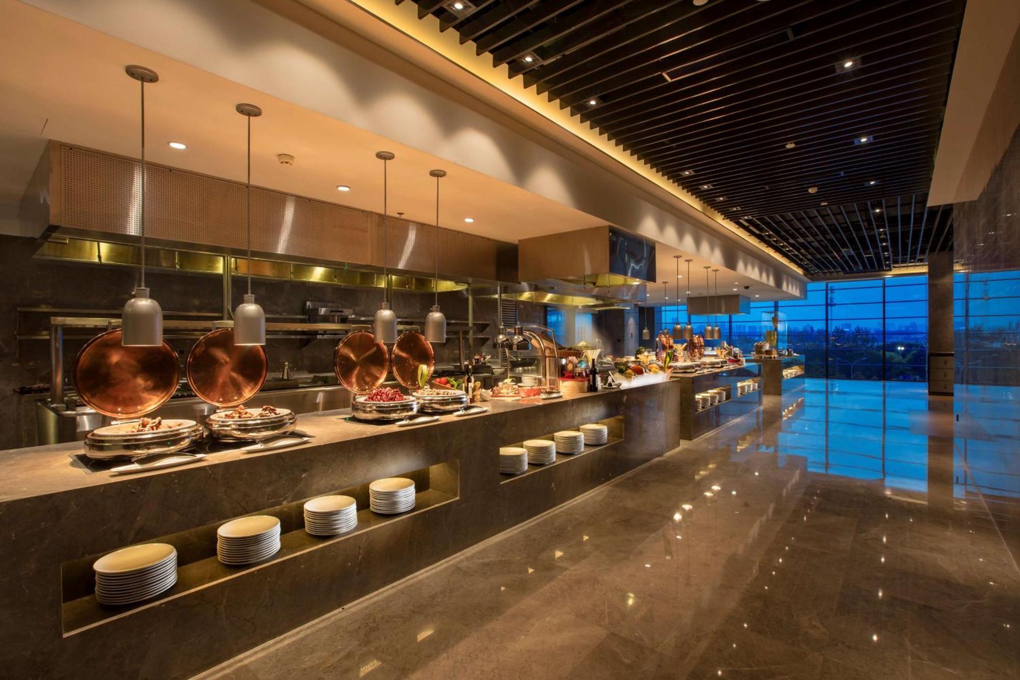 Hilton Wuhan Yangtze Riverside Luaran gambar