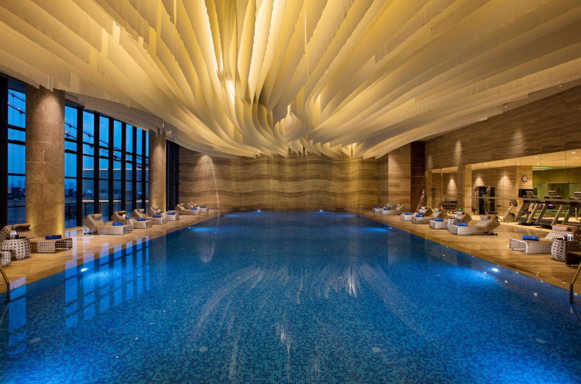 Hilton Wuhan Yangtze Riverside Luaran gambar