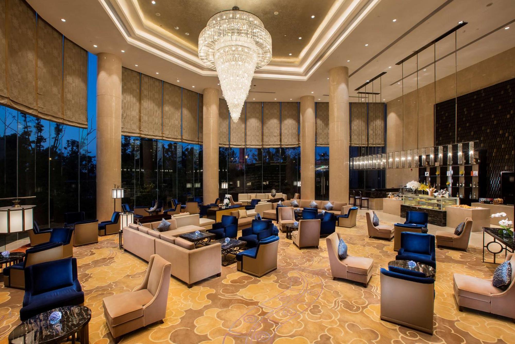 Hilton Wuhan Yangtze Riverside Luaran gambar