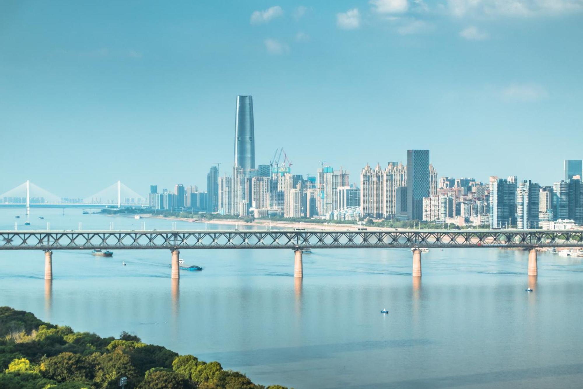 Hilton Wuhan Yangtze Riverside Luaran gambar